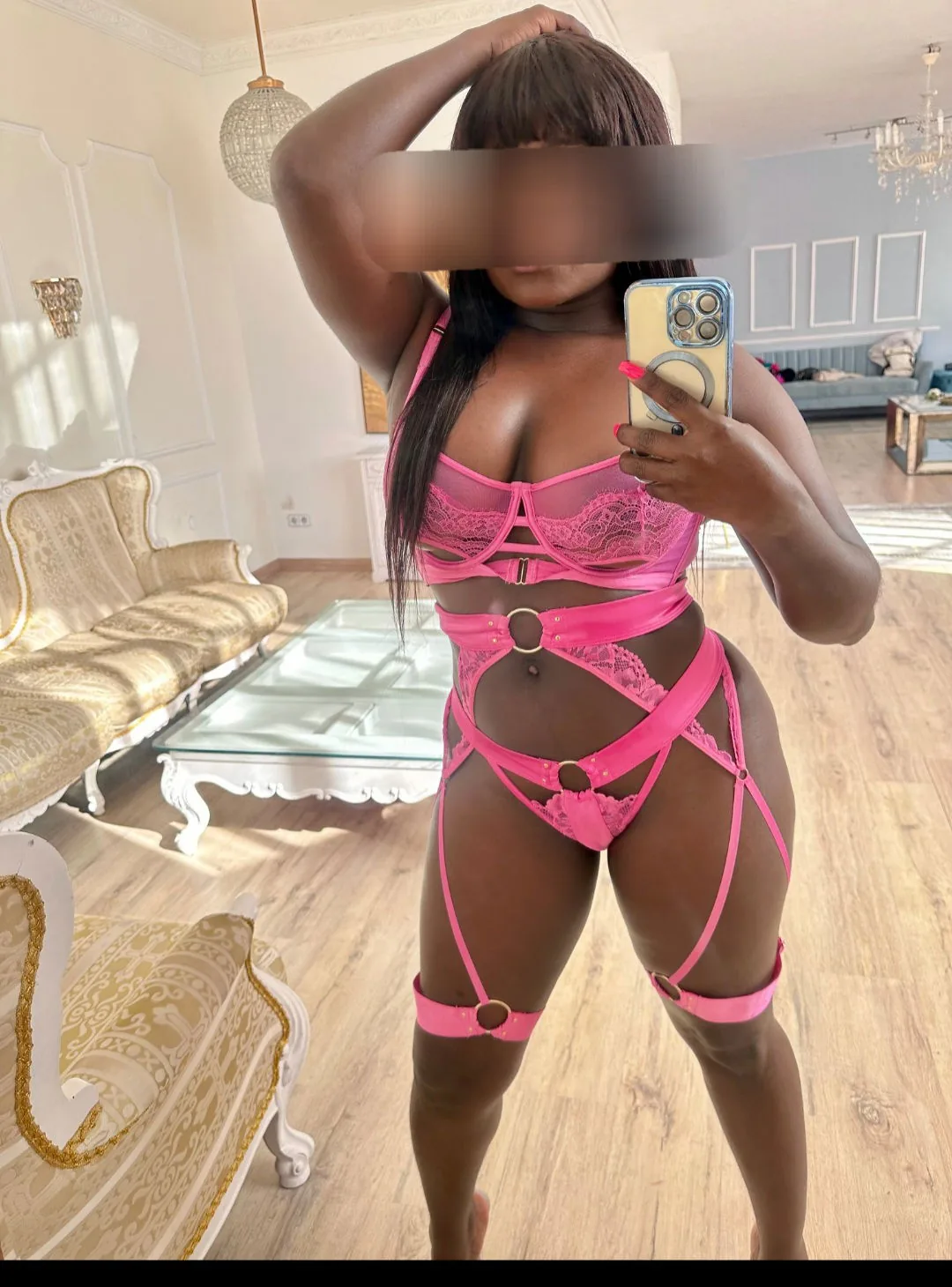 Adaeze escort Swansea