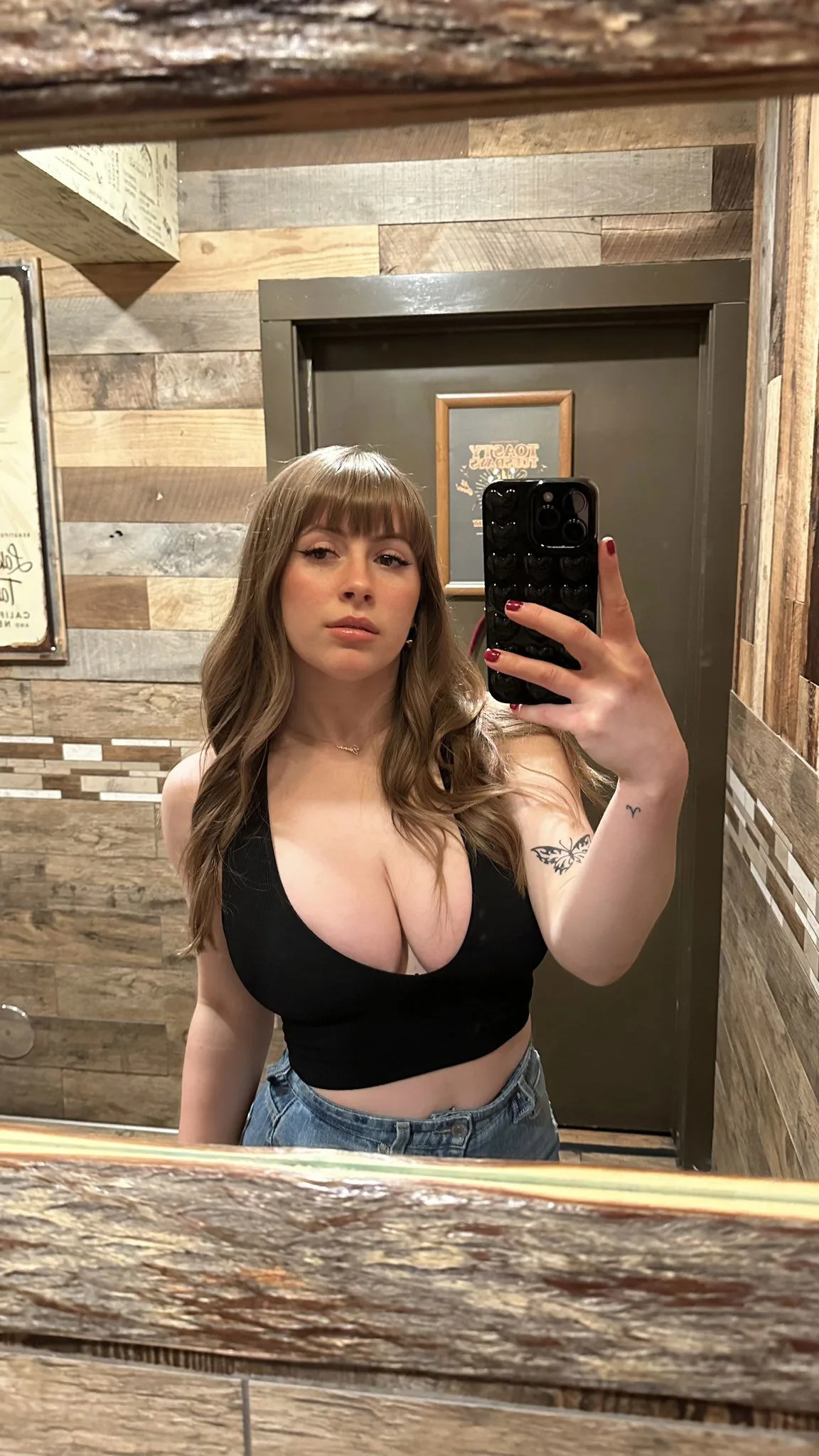 Harriet escort Swansea